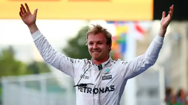 Monopolio di Rosberg, Vettel secondo