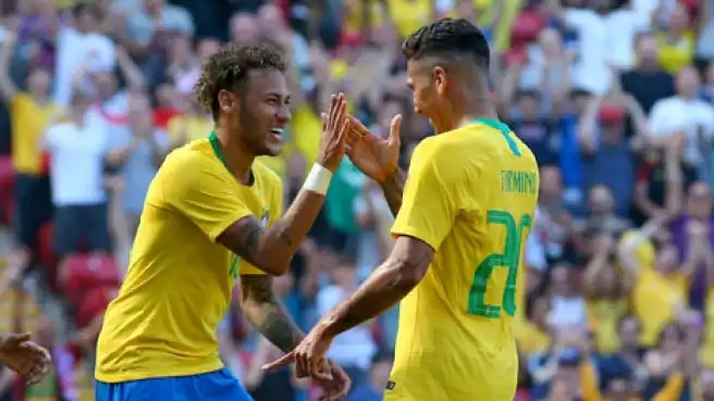 Neymar, il ritorno in campo è un trionfo