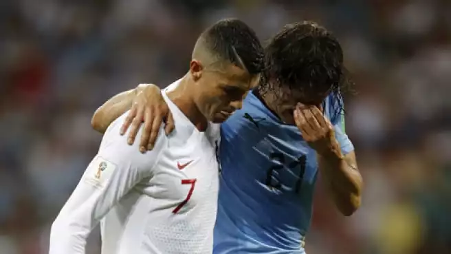 Cavani fa grande l'Uruguay e elimina Ronaldo