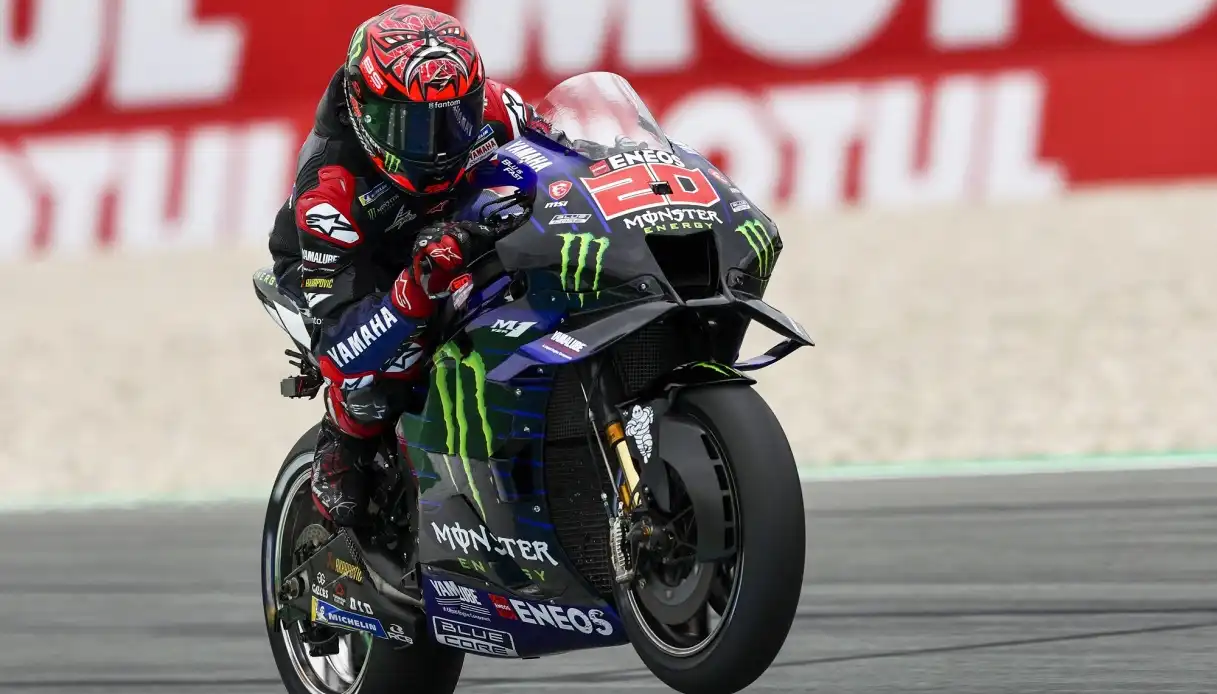 Sportal: MotoGp, è polemica per la penalità a Fabio Quartararo: Yamaha furiosa