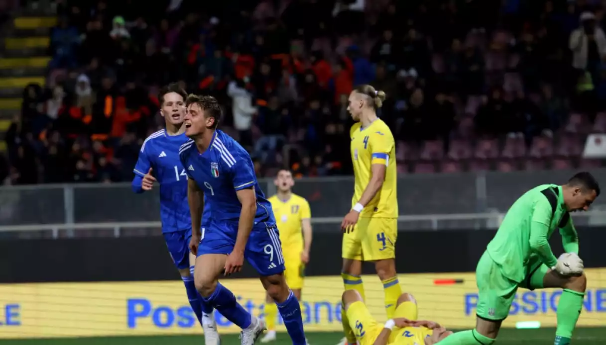 Sportal: Italia Under 21, tris all'Ucraina firmato Lorenzo Colombo