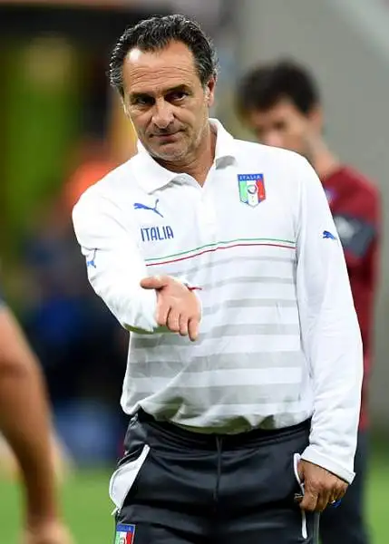 Allenamento sereno nello stadio de Amazonas per gli azzurri in vista della sfida all'Inghilterra che aprirà l'avventura dell'Italia al mondiale brasiliano.