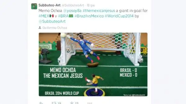 La parata di Ochoa sul colpo di testa di Neymar in Brasile-Messico.