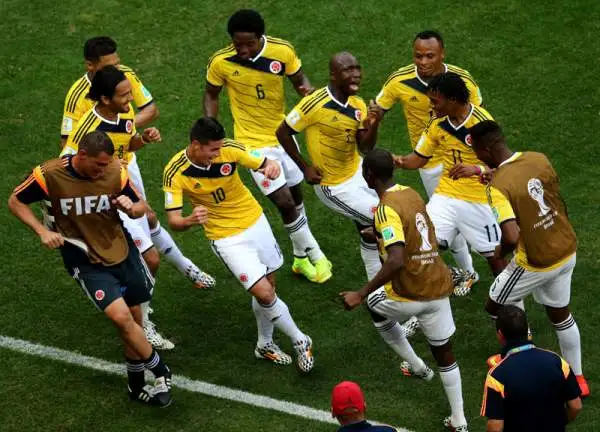Colombia avanti: 2-1 alla Costa D'Avorio. Dopo 64 minuti di equilibrio James Rodriguez sblocca la partita, Quintero raddoppia. Poi Gervinho accorcia le distanze.