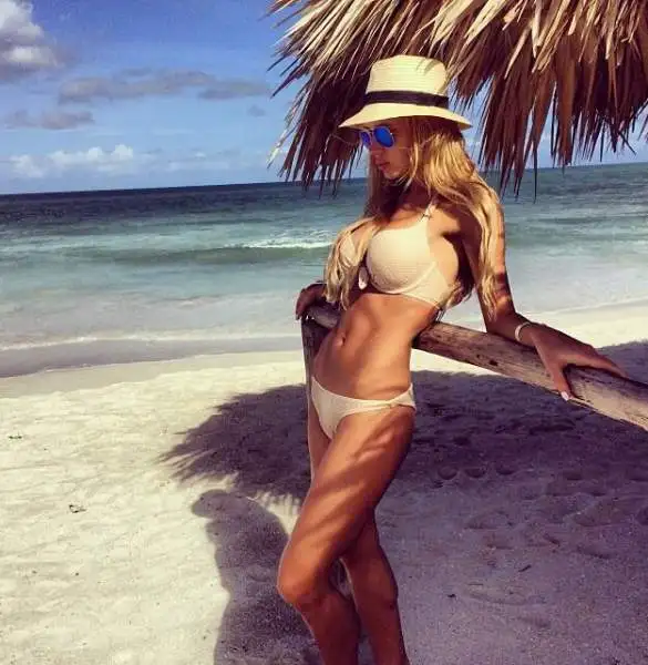 La splendida social model Russa che sta facendo impazzire i suoi fan su Twitter, Facebook e Instagram.