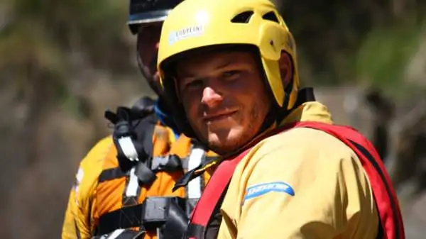 I giornalisti che hanno preso parte alla prima tappa di “Emozione3 Gira l’Italia” hanno provato il brivido della discesa tra le rapide del fiume Sesia in rafting.