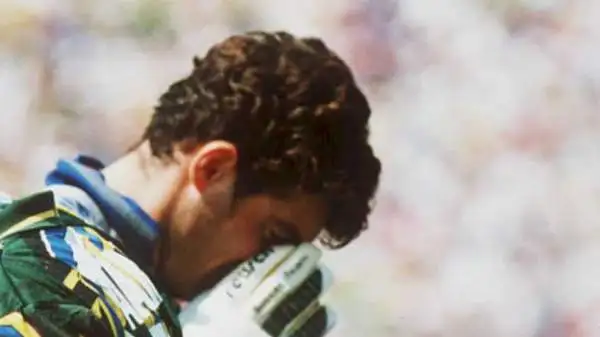 Due turni di squalifica per Gianluca Pagliuca, portiere della Nazionale ai Mondiali del 1994. Venne espulso contro la Norvegia.