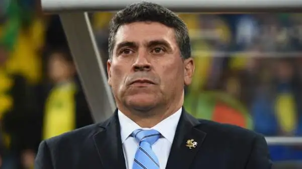 Luis Fernando Suarez. "E' la terza partecipazione al Mondiale per l'Honduras, abbiamo l'obbligo di passare il primo turno", aveva detto il ct dei centramericani. No comment.
