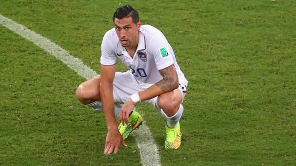 Cameron 4,5. La sua immagine sconsolata a fine partita dice praticamente tutto. Ha la responsabilità del primo e dell'ultimo gol portoghesi. Peccato, perché per i restanti 85 minuti è disciplinato.