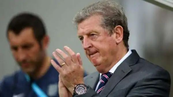 Roy Hodgson non ne ha imbroccata una. E’ riuscito a perdere anche con l’Italia, che poi sarebbe stata mortificata.