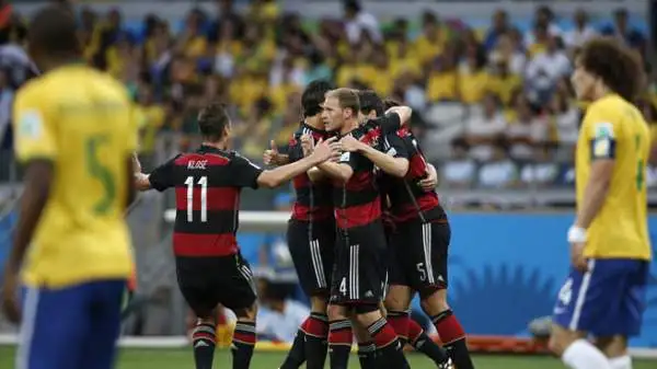 La Seleção crolla sotto i colpi di una super Germania nella semifinale del Mondiale.