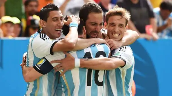Gonzalo Higuain. Il Pipita si è svegliato contro il Belgio, segnando una gran gol. Sabella spera che il Mondiale dell'attaccante del Napoli sia iniziato solo ora.