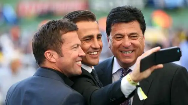 L'ex mediano tedesco Lothar Matthäus, l'ex difensore italiano Fabio Cannavaro, l'ex difensore e commissario tecnico dell'argentina Daniel Passarella.