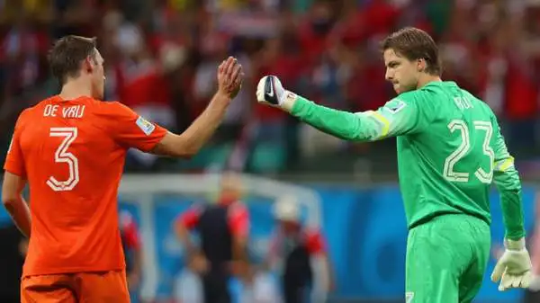 Tim Krul. Impossibile non mettere l'eroe oranje del momento. Partirà dalla panchina contro l'Argentina, ma se si arriverà ai rigori, toccherà ancora a lui...