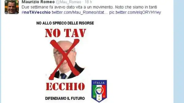Fotomontaggi e proteste sui social network contro il favorito per la presidenza della Figc.