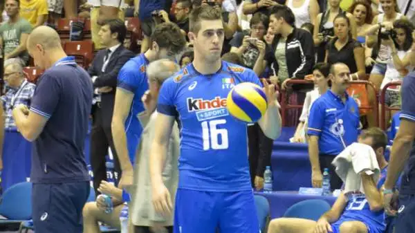 L'Italia chiude con una sconfitta per 1-3 (25-27, 25-18, 17-25, 16-25) con il Brasile la prima fase della World League.