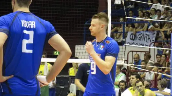L'Italia chiude con una sconfitta per 1-3 (25-27, 25-18, 17-25, 16-25) con il Brasile la prima fase della World League.