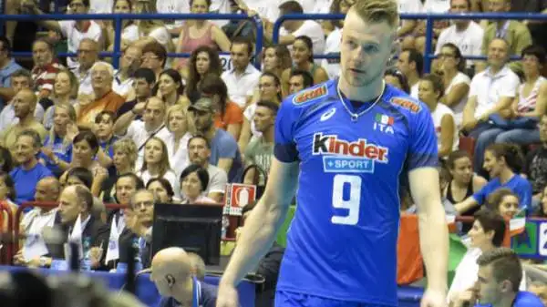 L'Italia chiude con una sconfitta per 1-3 (25-27, 25-18, 17-25, 16-25) con il Brasile la prima fase della World League.