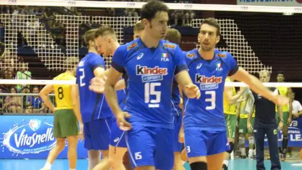 L'Italia chiude con una sconfitta per 1-3 (25-27, 25-18, 17-25, 16-25) con il Brasile la prima fase della World League.