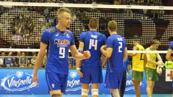 L'Italia chiude con una sconfitta per 1-3 (25-27, 25-18, 17-25, 16-25) con il Brasile la prima fase della World League.