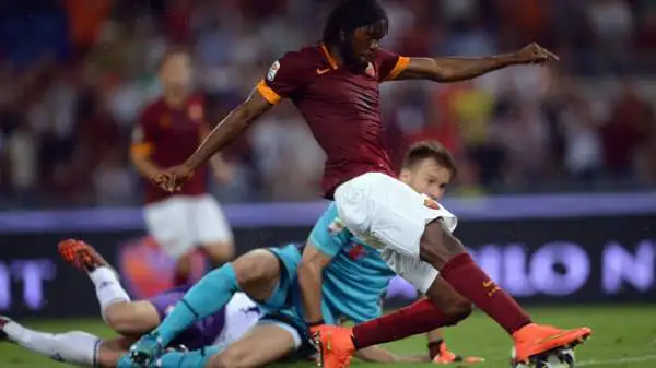 Roma-Fiorentina 2-0. Gervinho 6,5: nella ripresa si divora due occasioni in contropiede dopo aver saltato tutti ma in pieno recupero si fa perdonare.