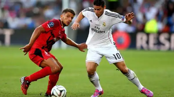 Primo trofeo stagionale per le merengues, che alzano al cielo la Supercoppa Europa grazie al solito Cristiano Ronaldo.