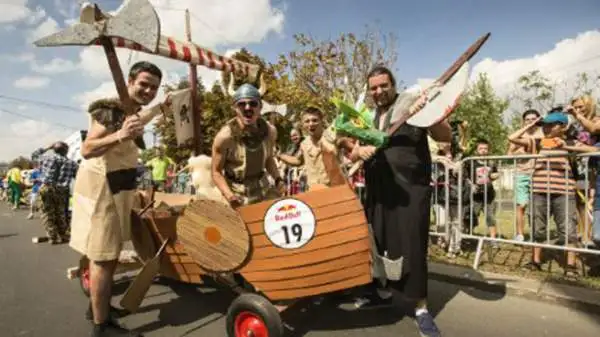 Torino il 28 settembre ospiterà la tappa italiana della Red Bull Soapbox Race: piloti amatoriali gareggiano al volante di vetture senza motore e costruite in casa.