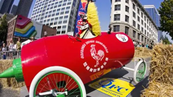 Torino il 28 settembre ospiterà la tappa italiana della Red Bull Soapbox Race: piloti amatoriali gareggiano al volante di vetture senza motore e costruite in casa.