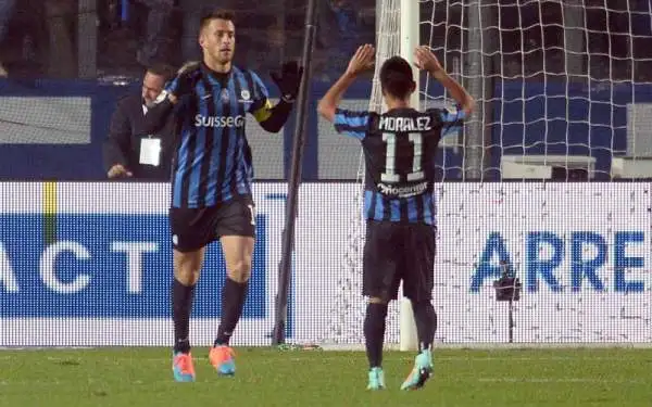 Atalanta-Napoli 1-1. Denis 7. Il Carro Armato è tornato: contro il solito Napoli si sblocca con la specialità della casa, il colpo di testa, e regala a Colantuono un punto fondamentale.