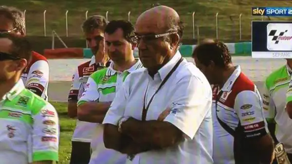 Come ogni anno, il Team Gresini si è recato sul luogo dell'incidente costato la vita a Marco Simoncelli per una toccante cerimonia.