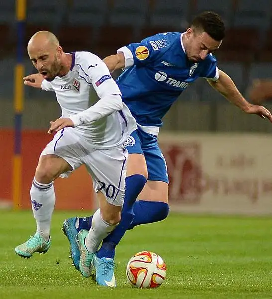 La squadra di Montella vince a Minsk con tre gol di scarto grazie ai gol di Aquilani, Ilicic e Bernardeschi confermando così il primo posto nel girone K di Europa League.