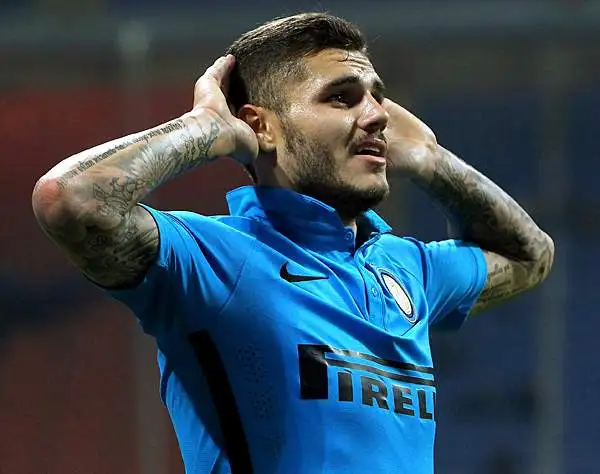 A San Siro l'Inter batte il Qarabag con un gol per tempo. In vantaggio al diciottesimo con D'Ambrosio i milanesi riescono poi a chiudere la partita a un quarto d'ora dalla fine con Icardi.