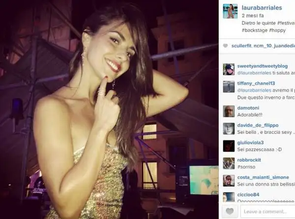 "Nuovo acquisto iberico dopo El Rey León Llorente e Alvaro Morata", per la Juventus. Si tratta dell'avvenente Laura Barriales, conduttrice, showgirl e ora volto femminile di Madama.