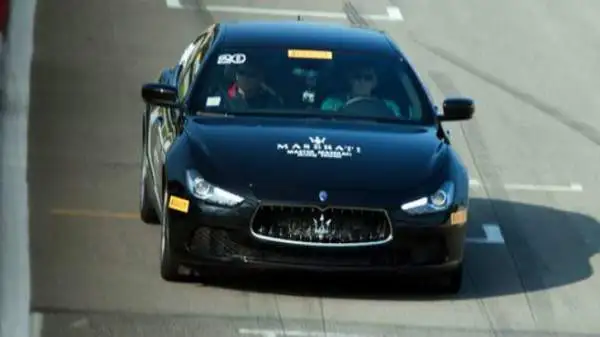 Una giornata da urlo all'Autodromo di Varano De' Melegari al volante del 'Tridente': il corso di guida della casa automobilistica modenese.