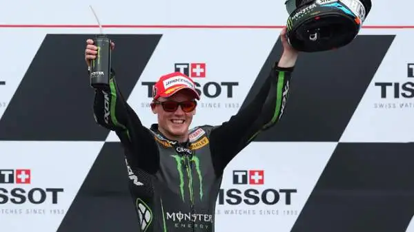 Domenica di festa anche per Bradley Smith. L'inglese del Team Tech 3 della Yamaha, terzo sotto la bandiera a scacchi, ha ottenuto il primo podio della carriera nella classe regina.