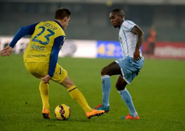 Niente riscatto, Lazio in bianco. Pareggio senza reti al Bentegodi contro il Chievo per la squadra di Pioli.