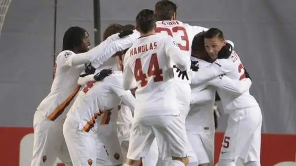 Se vince contro il City la Roma festeggerebbe indipendentemente dal risultato di Bayern-Cska Mosca. Capitolini qualificati anche se pareggiassero 0-0 e i russi non vincessero in Baviera.