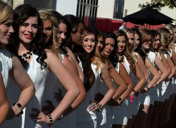 Anche a Austin, in occasione del GP degli Stati Uniti non sono mancate le splendide bellezze ad allietare gli spettatori ne corso del week end.