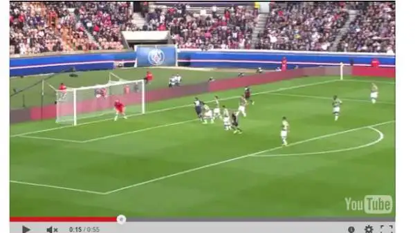 Il campione in carica, Zlatan Ibrahimovic, punta al bis dopo la rovesciata da quasi centrocampo in Svezia-Inghilterra del 2013.