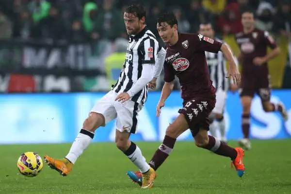 Pirlo! La Juve vince il derby al 93'. I bianconeri superano per 2-1 il Torino.