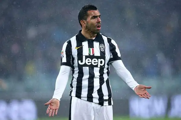 Pirlo! La Juve vince il derby al 93'. I bianconeri superano per 2-1 il Torino.