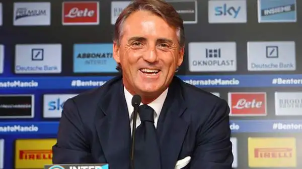 Il lavoro appunto, che deve cominciare dall'organico... e da Kovacic, su cui il club impernia un futuro, si spera, roseo: "Non conosco bene tutti i giocatori, è un po' difficile fare paragoni".
