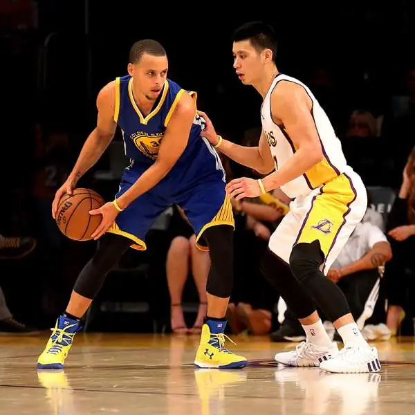 Scelto nel 2009 da Golden State nonostante alcune perplessita per il fisico esile Stephen Curry e esploso nel 2013 portando gli Warriors ad un ottimo rendimento.