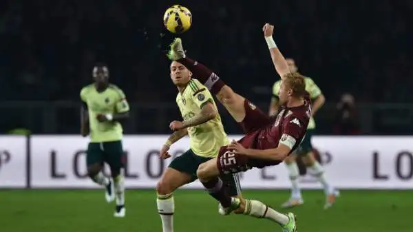 Torino-Milan 1-1. Glik 6,5. Parte in apnea, causando il rigore. Poi è sempre sicuro le poche volte che arrivano dalle sue parti. Ancora in rete, è il miglior marcatore del 'Toro', a quota 5.