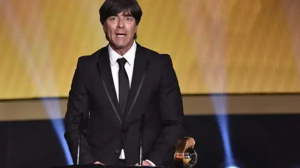 Allenatore dell'anno è stato eletto Joachim Löw, ct della Germania ai Mondiali. Niente da fare per Carlo Ancelotti (nell'anno della Decima) e Diego Pablo Simeone.