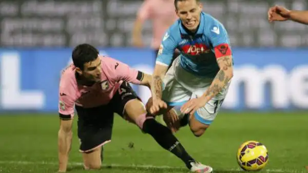 Palermo-Napoli 3-1. Andelkovic 7. Higuain non passa, ottimo salvataggio su Hamsik, difesa comandata perfettamente, tattica del fuorigioco impeccabile. Ottima partita.