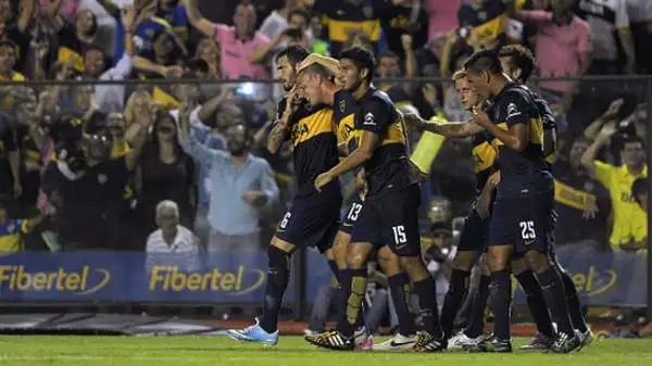 Partenza con il botto di Osvaldo con la nuova casacca del Boca. L'ex nerazzurro ha segnato una delle due reti che hanno permesso al Boca di superare i Wanderers di Montevideo in Coppa Libertadores.