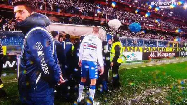 E' la terza volta che Samp-Genoa non si gioca per maltempo: era successo il 6 novembre 2000, in serie B (anche in quel caso per forti piogge) e il 19 dicembre 2010, per una fitta nevicata.