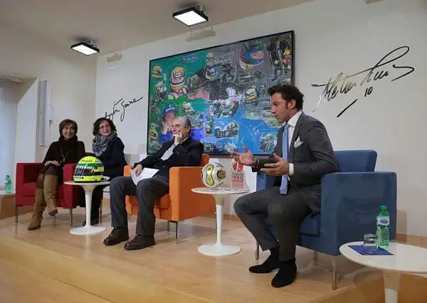 Inaugurata a Torino la mostra sull’indimenticato campione di Formula Uno. Presente anche l'ex capitano della Juventus.