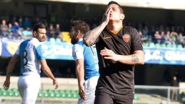 Chievo-Roma 0-0. Iturbe 5. In decisa crescita nelle ultime settimane, compie un grosso balzo all'indietro al Bentegodi, dove è assente non giustificato.
